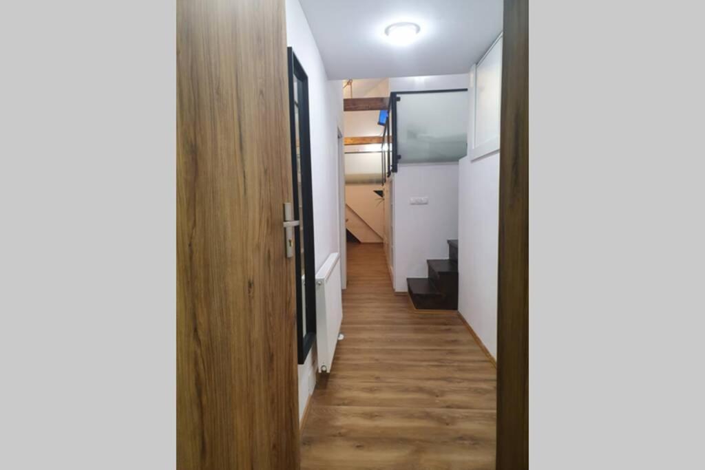 비엘리치카 Koci Dom Loft 아파트 외부 사진
